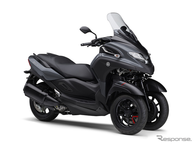 ヤマハ トリシティ300（パステルダークグレー）《写真提供 ヤマハ発動機販売》