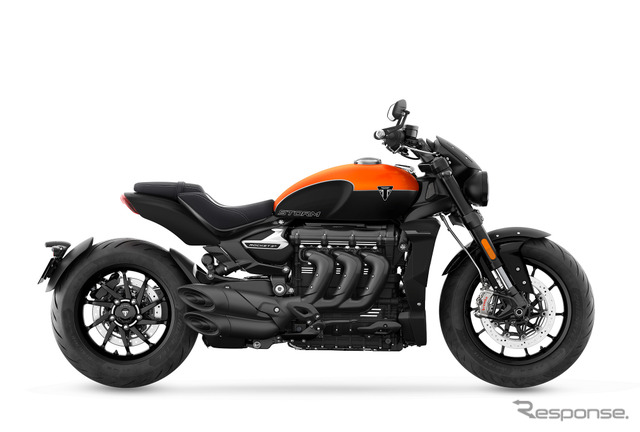 トライアンフ ロケット3 Rストーム サテンバハオレンジ/マットサファイアブラック《写真提供 トライアンフモーターサイクルズジャパン》