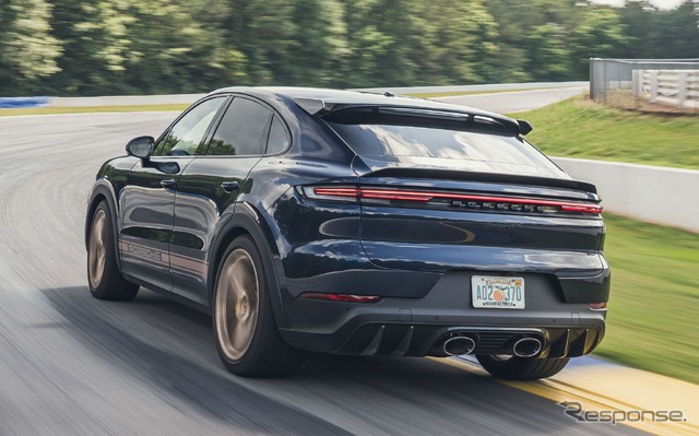ポルシェ『カイエン ターボGT』《photo by Porsche》