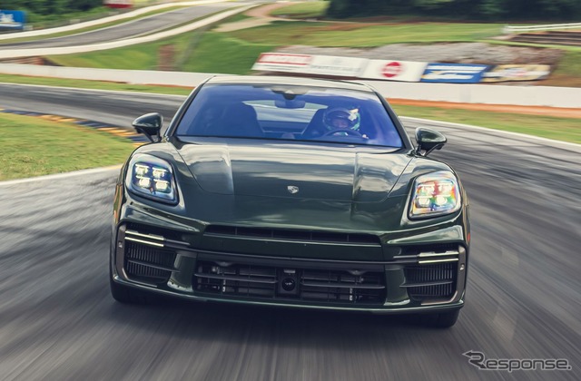 ポルシェ『パナメーラ ターボS E-ハイブリッド』《photo by Porsche》