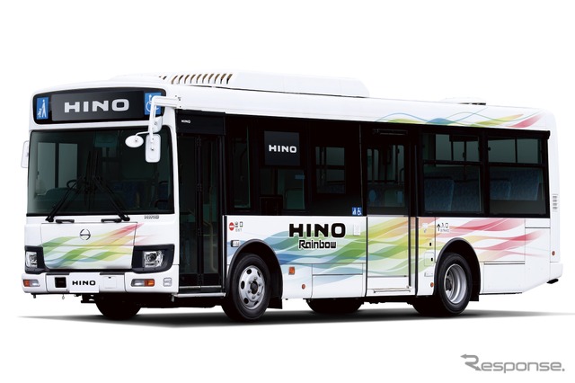 日野レインボー《写真提供 日野自動車》