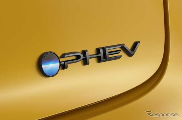 トヨタ プリウスPHEV G ナイトシェード《写真提供 トヨタ自動車》
