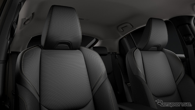 トヨタ プリウスPHEV G ナイトシェード《写真提供 トヨタ自動車》