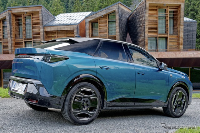 プジョー3008新型欧州仕様《photo by Peugeot》