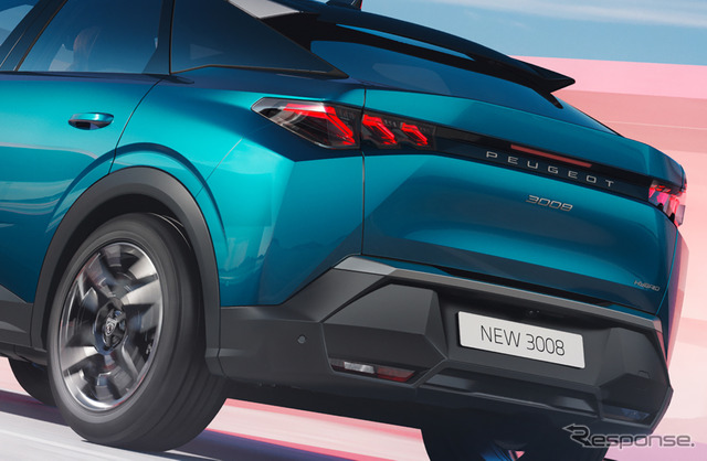 プジョー 3008 新型(ハイブリッド)《写真提供 ステランティスジャパン》