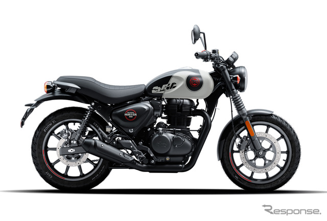 ロイヤルエンフィールド ハンター350 Tokyo Black(トウキョウ・ブラック)《写真提供 ピーシーアイ》
