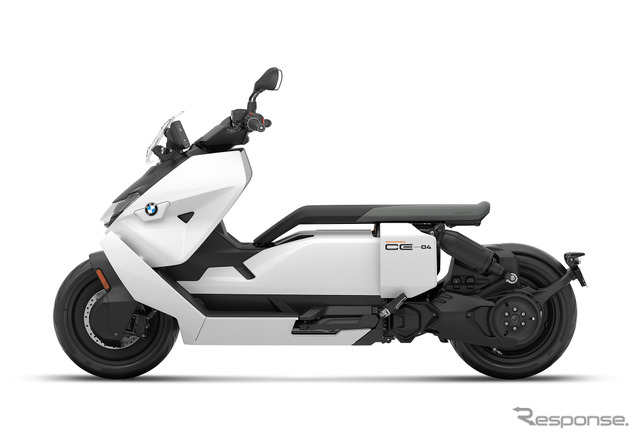 BMWモトラッドの電動スクーター『CE 04』《photo by BMW》