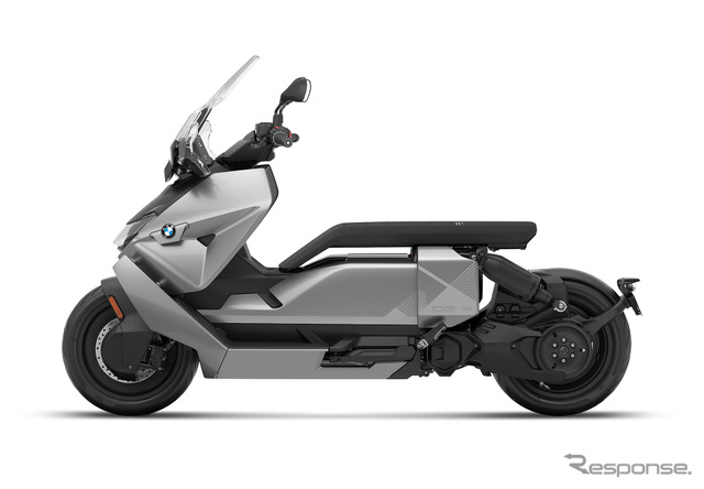 BMWモトラッドの電動スクーター『CE 04』《photo by BMW》