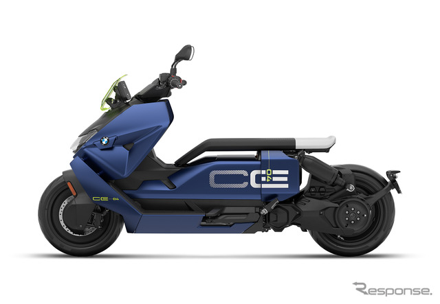 BMWモトラッドの電動スクーター『CE 04』《photo by BMW》