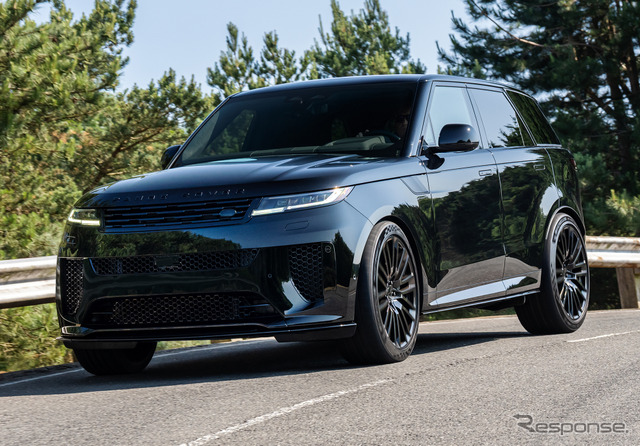 レンジローバー・スポーツSVブラック《photo by Range-Rover》