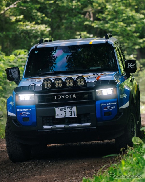 XC-2クラス5位のFLEX SHOW AIKAWA Racing with TOYO TIRESチーム《写真提供 トーヨータイヤ》