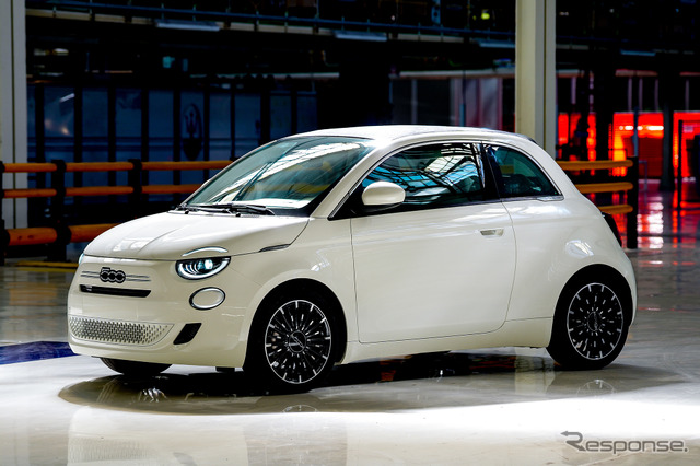フィアット 500ハイブリッド《photo by Fiat》