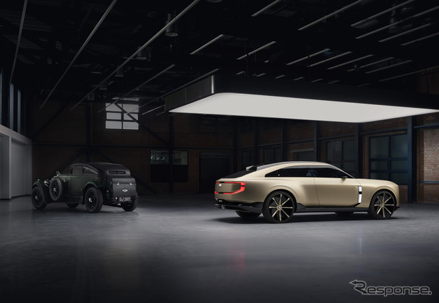 ベントレー「EXP 15」(右)と「スピード シックス」《photo by Bentley》