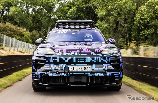 ポルシェ『カイエン エレクトリック』のプロトタイプ《photo by Porsche》