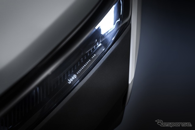 ジープ コンパス 4xe 新型《photo by Jeep》