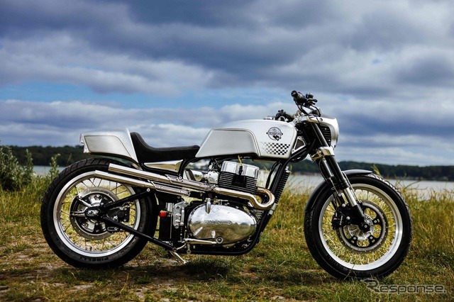 メダザサイクルズが手がけた「Sawn Off Shotgun」《photo by Royal Enfield》