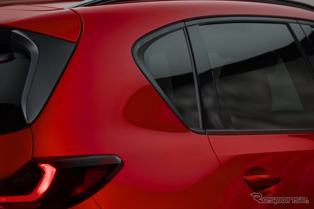 マツダ CX-5 新型(欧州仕様)《写真提供 マツダ》