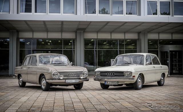 DKW F102(左)とその後継車のアウディ F103《photo by Audi》