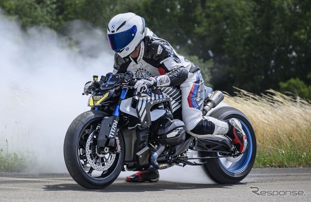 BMW『R 1300 R TITAN』《photo by BMW》