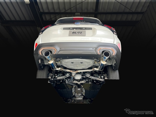 ブリッツ ニュルスペック・カスタムエディション ステンレステールセット(VS) スバル・フォレスター(SL5)装着例《写真提供 BLITZ》
