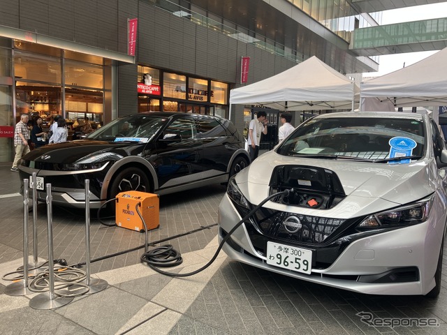 SOMPOダイレクトはプライムアシスタンスと協力して、保険会員の車両に対して電欠時の駆けつけ充電サービスを提供している。《写真撮影 Chihiro Yamamoto》