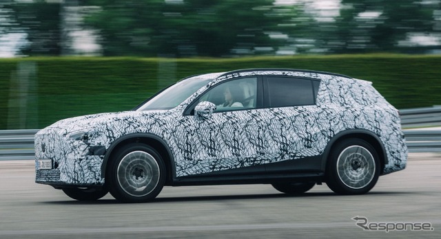 メルセデスベンツ『GLC』次期型のEVプロトタイプ《photo by Mercedes-Benz》