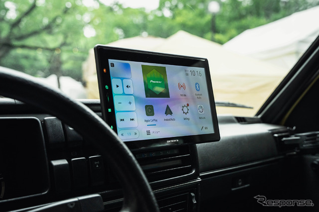AppleCarPlay/Androidauto対応の10.1型ディスプレイオーディオcarrozzeria DMH-SF900《写真撮影 望月勇輝》