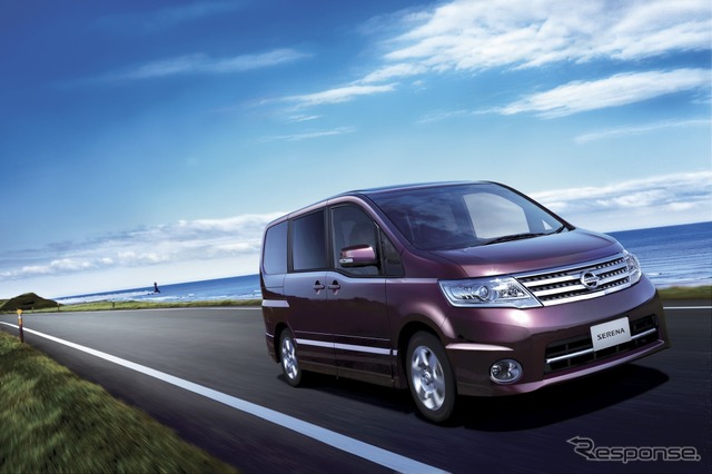日産車体湘南工場製:日産セレナ(2005年)《写真提供 日産自動車》