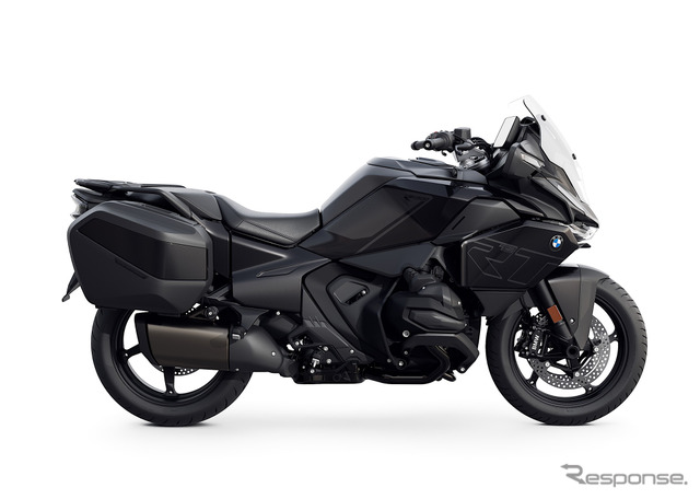 BMW R 1300 RT 新型《photo by BMW》