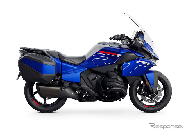 BMW R 1300 RT 新型《photo by BMW》