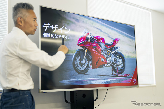 ドゥカティ 新型V2エンジン《写真撮影 望月 勇輝》