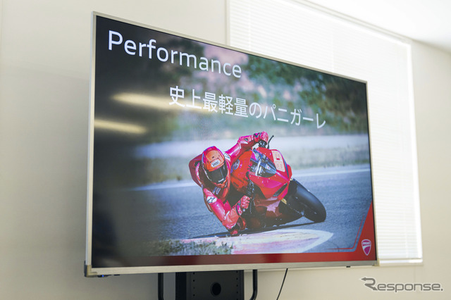 ドゥカティ 新型V2エンジン《写真撮影 望月 勇輝》