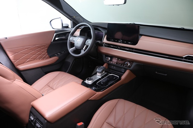 三菱アウトランダー(米国仕様)《photo by Mitsubishi Motors》