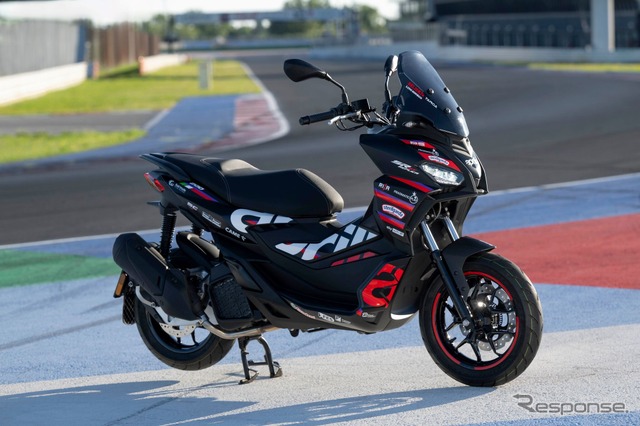 アプリリア『SR GT 200レプリカ』《写真提供 ピアッジオグループジャパン》