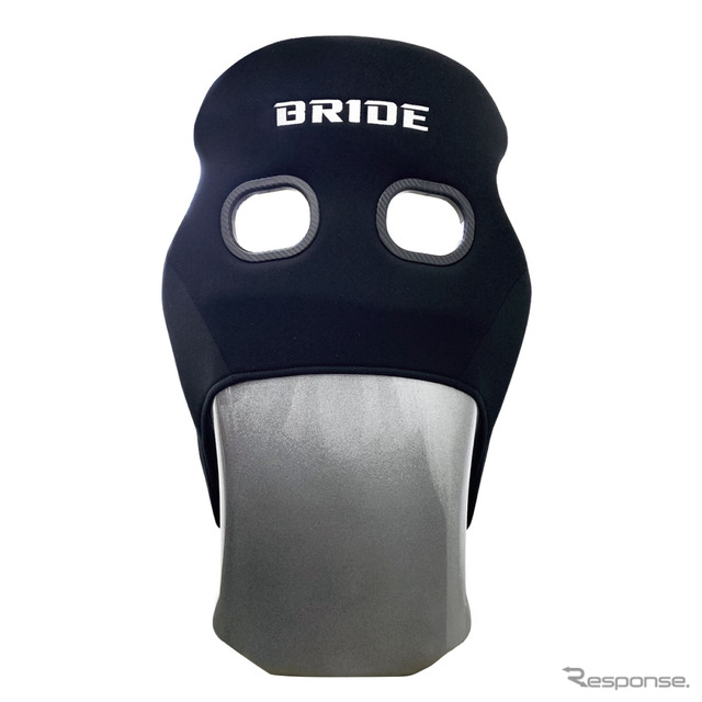 FRP製シルバーシェル［H03AAF］背面《写真提供 BRIDE》