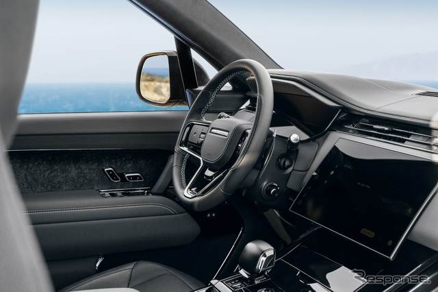 レンジローバースポーツのSVビスポークサービスで製作された第1号車「ノクターン」《photo by LandRover》