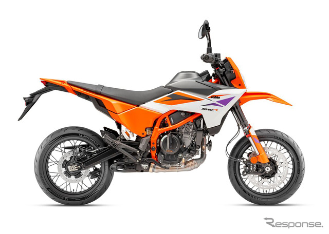 KTM 390 SMC R《写真提供 KTMジャパン》