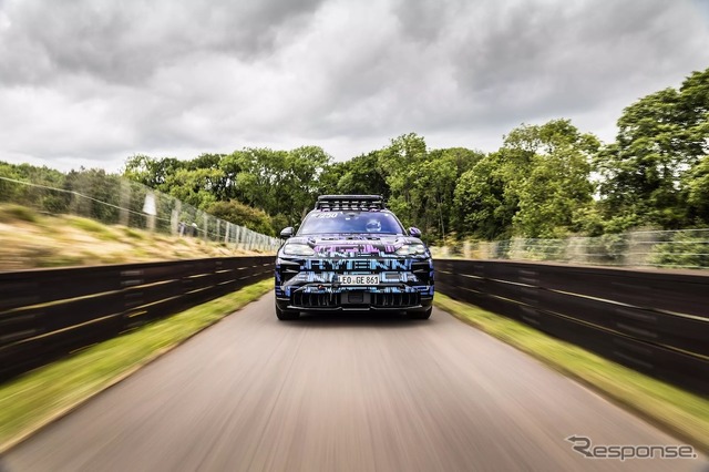 ポルシェ『カイエン エレクトリック』のプロトタイプ《photo by Porsche》