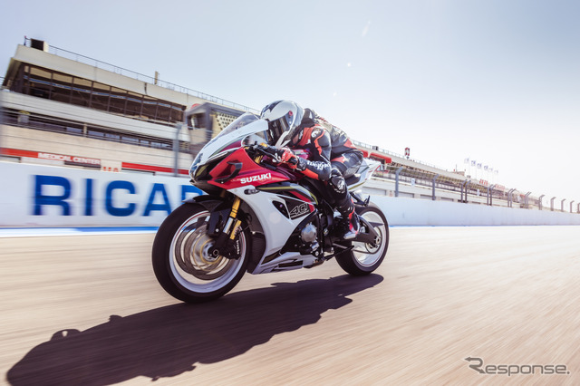 スズキ GSX-R1000R《photo by SUZUKI》