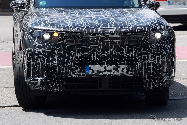BMW X5 次期型のプロトタイプ《APOLLO NEWS SERVICE》