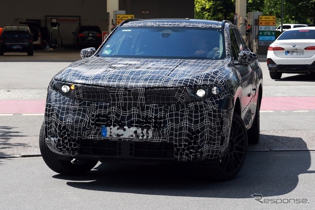 BMW X5 次期型のプロトタイプ《APOLLO NEWS SERVICE》
