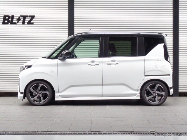 ブリッツ DAMPER ZZ-R ダイハツ・ムーヴ2WD装着例(ダウン量:フロント 40mmダウン / リア 38mmダウン)《写真提供 BLITZ》