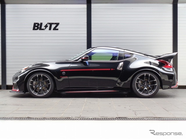 ブリッツ DAMPER ZZ-R Z34フェアレディZ装着例(フロント:16mmダウン / リア:30mmダウン)《画像提供 BLITZ》