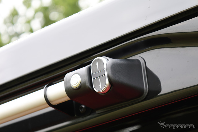 いすゞ『D-MAX』の純正アクセサリーとしてARB製の電動アルティチュード・ルーフトップテントを設定《photo by ISUZU》