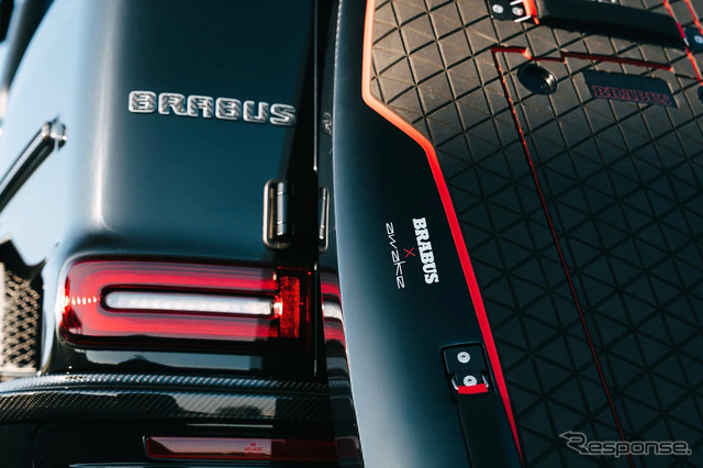 BRABUS x awake Limited Edition Shadow Explore Jetboard “One of 77”《写真提供 NTL》