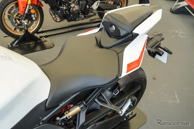 ヤマハ YZF-R9（鈴鹿8耐2025）《写真撮影 宮崎壮人》