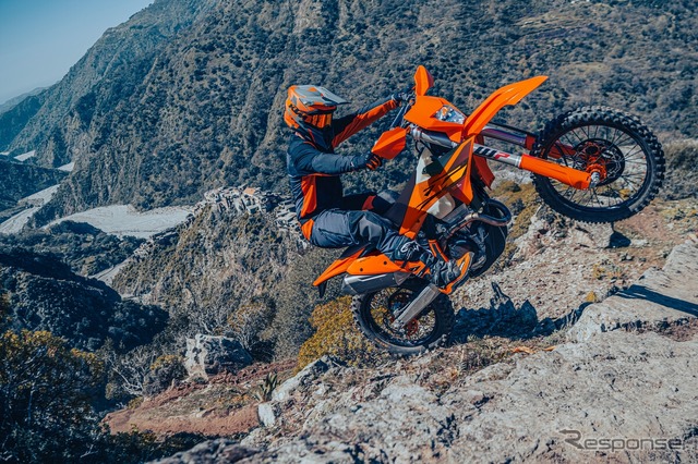 KTM「エンデューロ」の2026年モデル《photo by KTM》