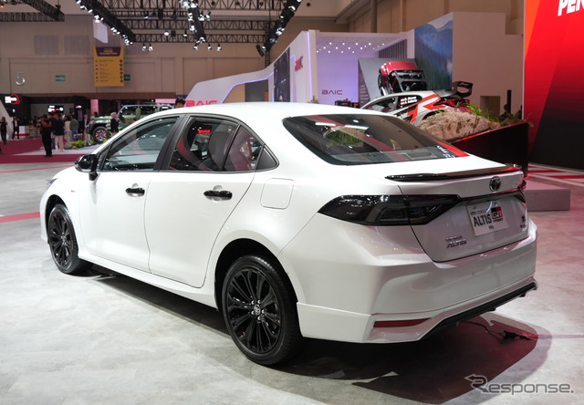 トヨタ『カローラアルティス HEV GRスポーツ』（GIIAS 2025）《photo by Toyota》