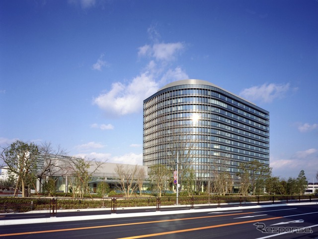 トヨタ自動車本社(参考)《写真提供 トヨタ自動車》