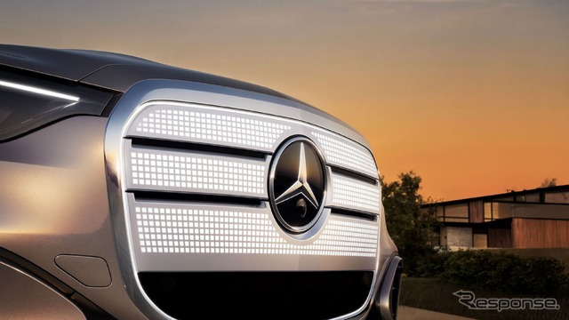 メルセデスベンツ GLC 新型から採用される光る「アイコニックグリル」《photo by Mercedes-Benz》
